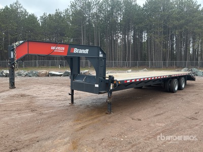 2023 Brandt 7257 kg 35 ft Tri/A Gooseneck Remolque Portamaquinaria