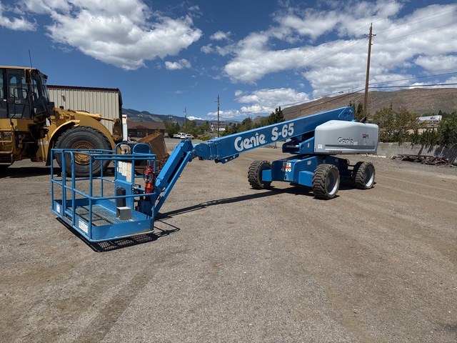 2013 Genie S-65 4WD Diesel Telescopic Boom Lift