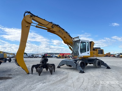 2004 Liebherr A924B Wheel Material Handler