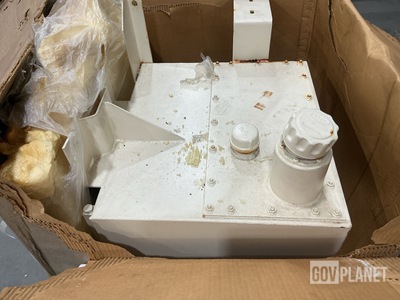Oshkosh 1393640U Power Steering Pump Assembly Reservoir