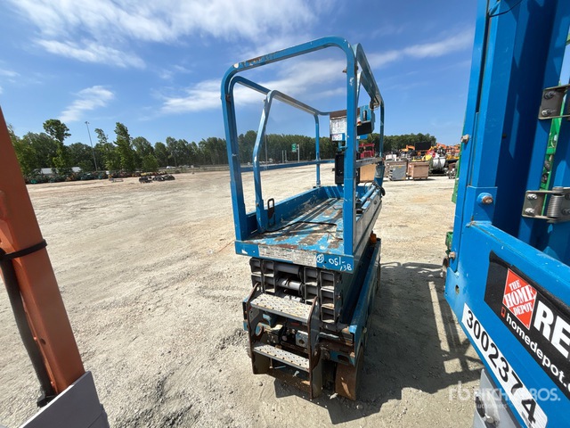 2015 Genie GS-1930 Electric Scissor Lift