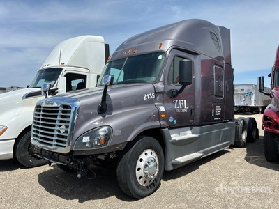 2016 Freightliner Cascadia 125 6x4 T/A Sleeper Truck Tractor (Inoperable)