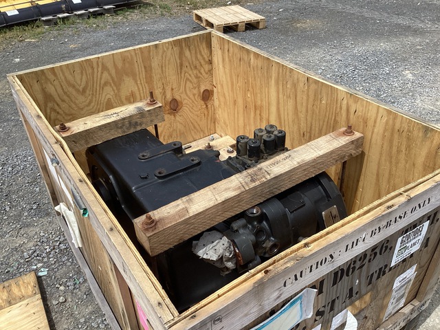 John Deere 2243M130B Transmission