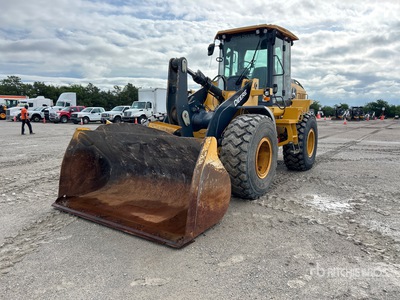 2021 John Deere 524 P-Tier Wheel Loader