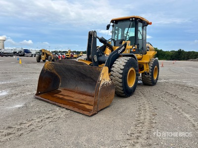 2021 John Deere 524 P-Tier Wheel Loader