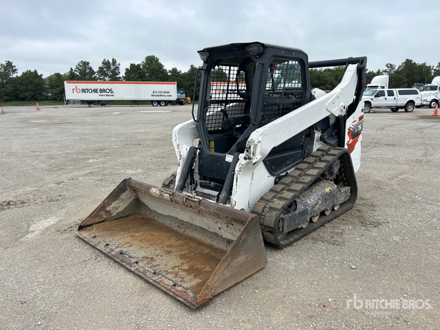 2022 Bobcat T76 Two-Speed Compact Track Loader