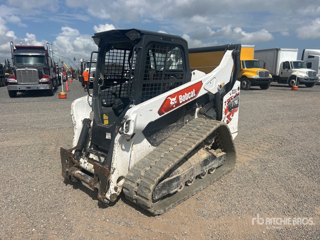 2021 Bobcat T76 Two-Speed Compact Track Loader