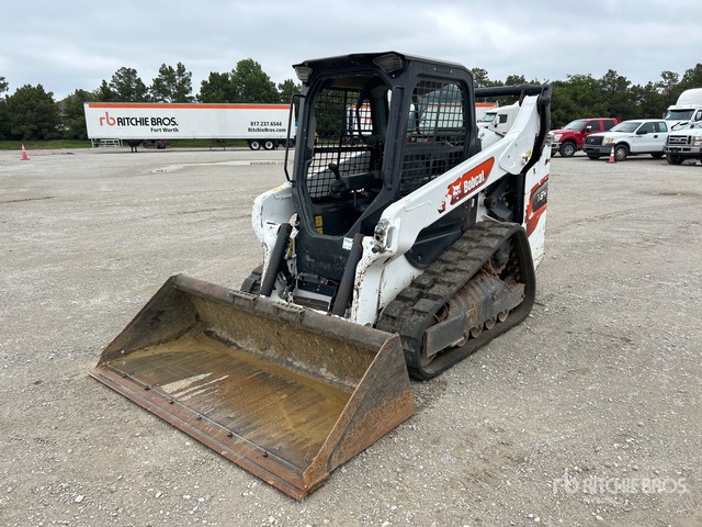 2022 Bobcat T64 Compact Track Loader