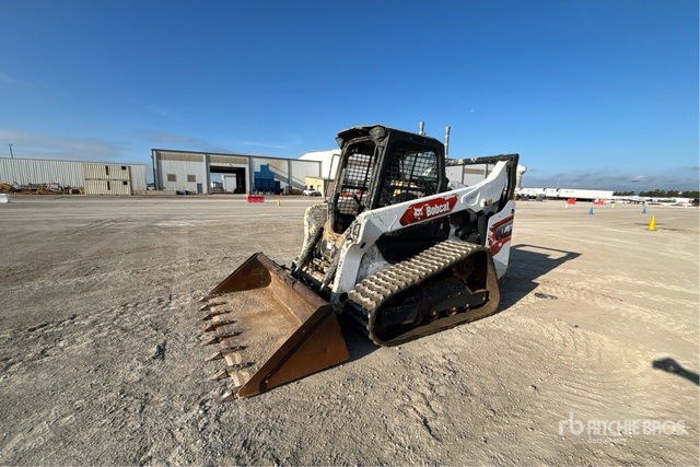 2023 Bobcat T76 Two-Speed Compact Track Loader