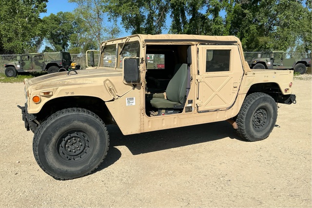 2014 AM General M1097A2 HMMWV 4 Door Soft Top w/Truck Body