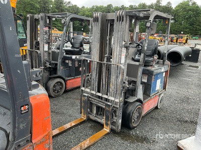 2015 Toyota 8FGU25 4030 lb Forklift