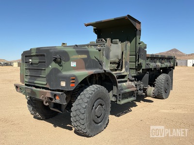 Oshkosh AMK29A1 MTVR 7 Ton 6x6 Dump Truck