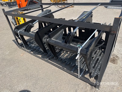 2026 Skyway WSSEG-2100 82 in Garfio para minicargadora (Unused)