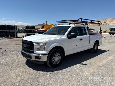 2015 Ford F-150 4x2 Extended Cab Pick-up