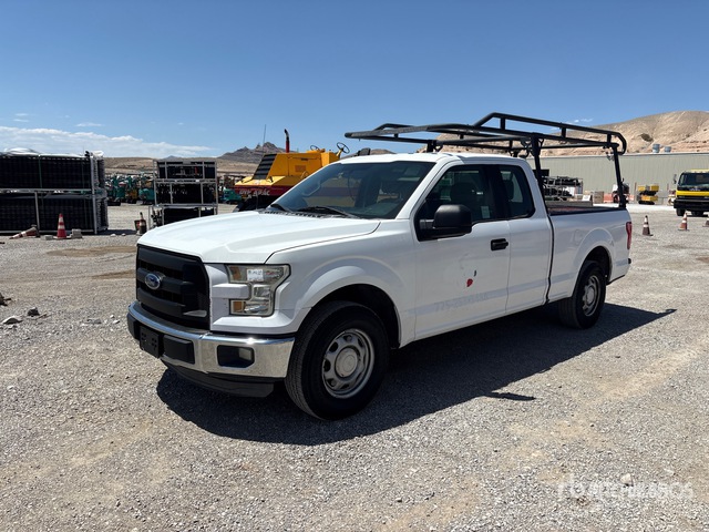 2015 Ford F-150 4x2 Extended Cab Pickup