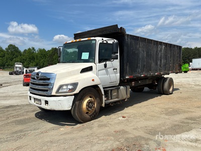 2018 Hino 338 4x2 Debris/Refuse Truck Varios Camion