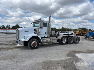 Kenworth T800 8x4 Day Cab Truck Tractor