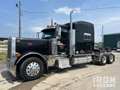2007 Peterbilt 379 6x4 T/A Sleeper Truck Tractor