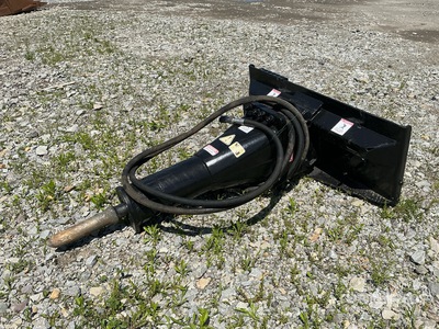 Bobcat HB800 Hydraulic Breaker - Fits Skid Steer Loader