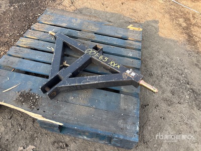 2026 TQH-26-02C Hitch Receiver Adapter 3-Point Hitch (Unused)