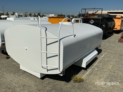 2,000 gal Water Truck Carrosserie