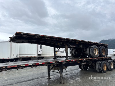 2013 Doepker 28 ft T/A Super B-Train Pup Rimorchio a cassone fisso