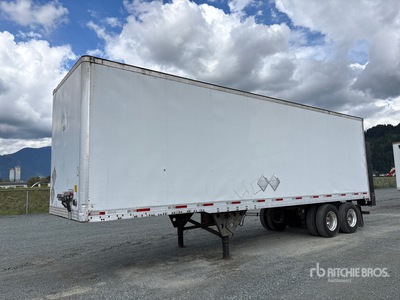 2008 Utility 32 ft T/A Rimorchio furgonato