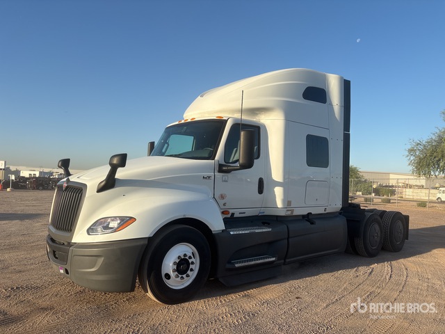 2023 International LT625 6x4 T/A Sleeper Truck Tractor