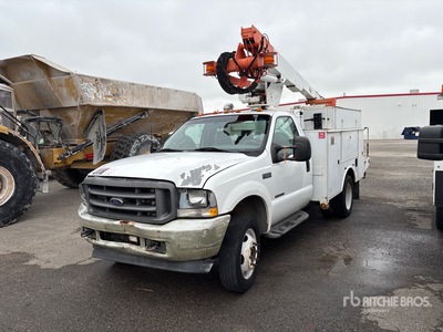 2002 Altec AT35-G 35 ft on 2002 Ford F-550 XL 4x2 Camion Nacelle