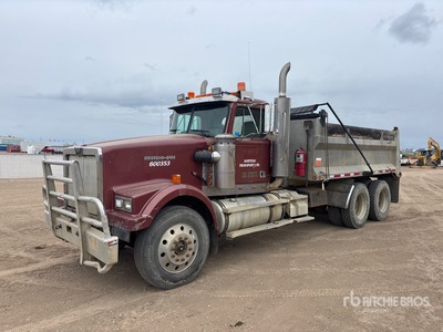 1996 Western Star 4964F 6x4 T/A Dump Truck