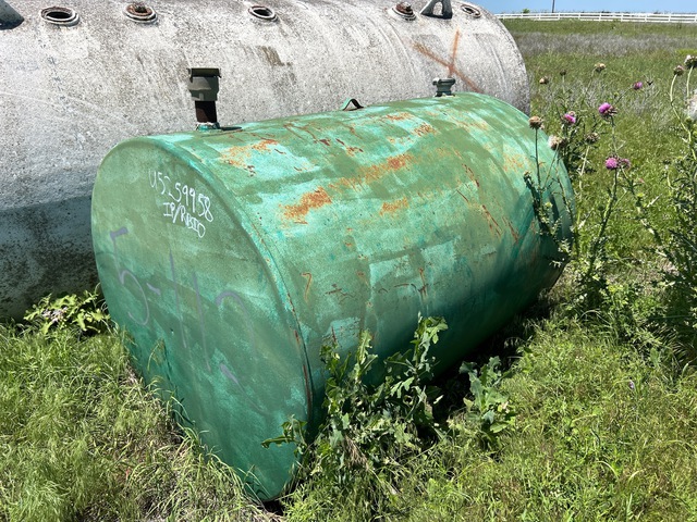 500 gal Skid Mounted Steel Diesel Fuel Tank 500 gal Skid Mounted Steel Diesel Fuel Tank