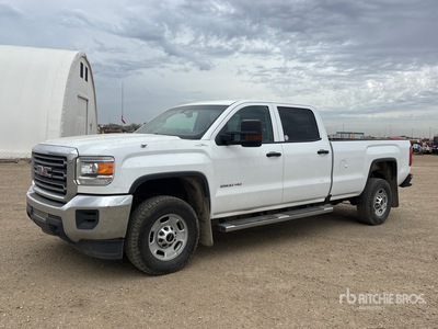 2018 GMC Sierra 2500HD 4x4 Crew Cab Pickup