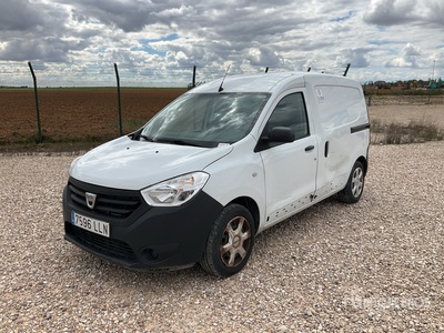 2020 DACIA Dokker Doker isotermo Cargo Van