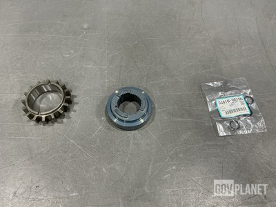 (7) Spur Gears, (32) O-Rings, (20) Internal Gears & Assorted Items