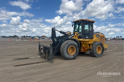 2020 John Deere 524L Pala cargadora