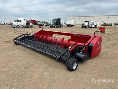 2024 Case IH 3016 Series II 15 ft Combine Pickup Header