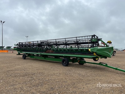 2022 John Deere HD50R 50 ft Hinged Draper Schneidwerk