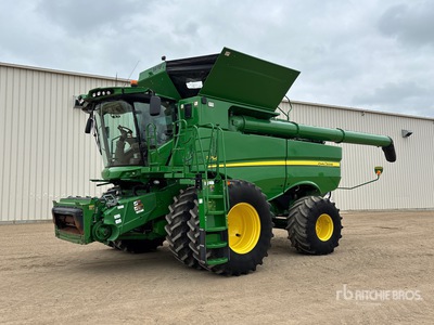 2018 John Deere S790 Moissonneuse-batteuse