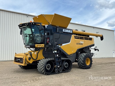 2018 Claas Lexion 780 TerraTrac Combine Harvester