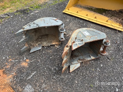 Quantity of (2) 2020 17 in 0.06 m3 Digging Cazo para excavadora