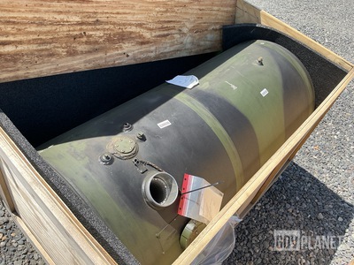 Oshkosh 1339300 Engine Fuel Tank