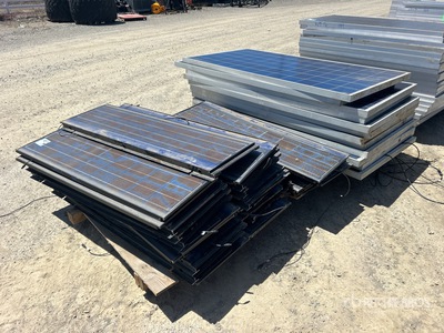 Quantity of GEPVp-066-GCA and TP672P-300 Solar Panels