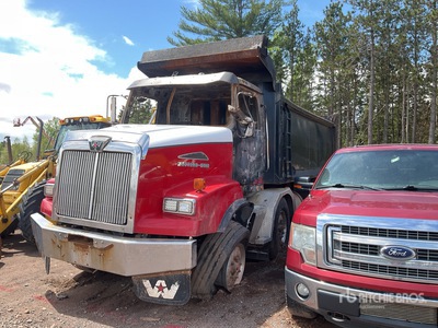 2010 Western Star 4900SA Tracteur routier (Inoperable)
