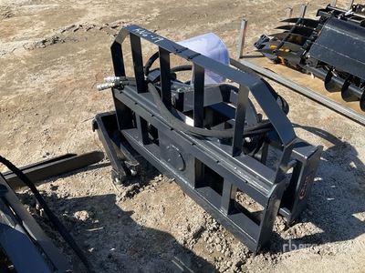 2025 ARTEER RPT-42L 42 in Rotating Hydraulic Forche per mini pala (Unused)