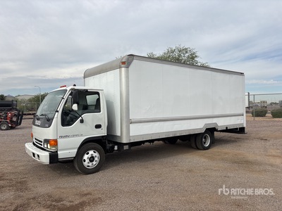 2004 Isuzu NPR 4x2 Autocarro furgonato