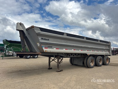 2005 Midland XL3000 35 ft Tri/A End Dump Trailer