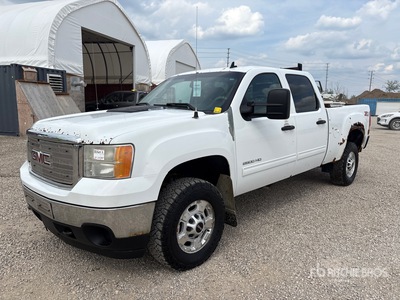 2013 GMC Sierra 2500HD SLE 4x4 Crew Cab Pickup