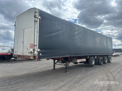 2008 Lode King 48 ft Quad/A Curtain Side Trailer