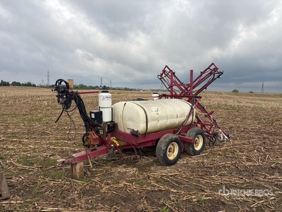 Hardi TR500 40 ft T/A Pull-Type Sprayer