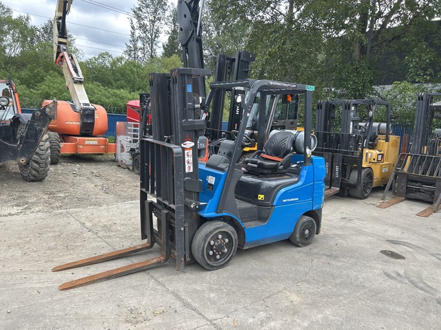 Mitsubishi FGC25N4 FL 4750 lb Cushion Tire Forklift